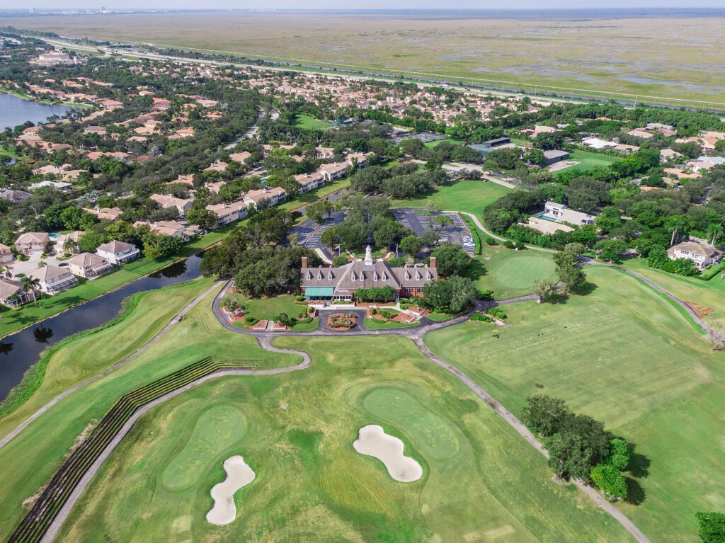 Coral-Springs-1780-Eagle-Trace-Blvd-Aerial-Real-Estate-Photography-over-community-center